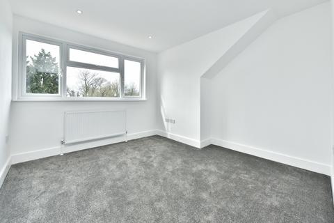 1 bedroom apartment for sale, Langley Park, Mill Hill, London, NW7