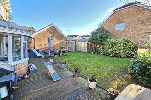 5 bedroom detached house for sale, Celandine Gardens, Bingham, Nottingham