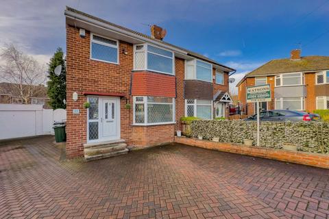 3 bedroom semi-detached house for sale, Norgarth Close, Batley