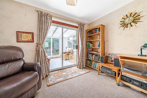 3 bedroom detached bungalow for sale, Frogmore Road, Camberley GU17