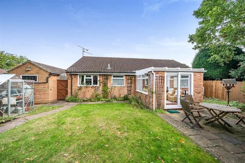 43 Frogmore Road, Blackwater, Camberley, GU17 0DB