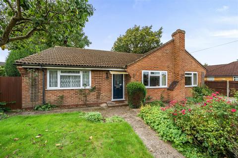 43 Frogmore Road, Blackwater, Camberley, GU17 0DB