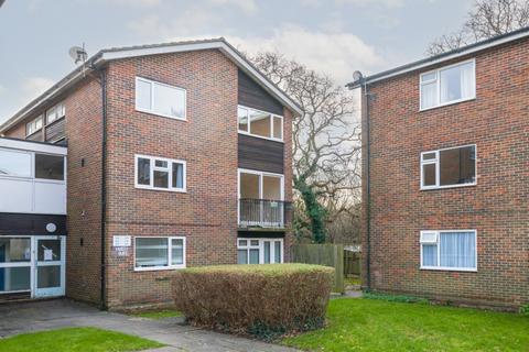 Farley Court, Homer Close Gosport, PO13 9TL