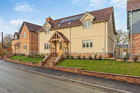 4 bedroom detached house for sale, Ludlow Road, Wigmore