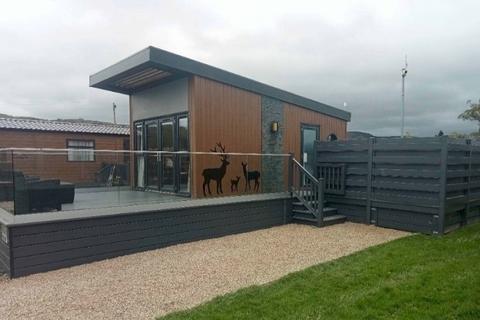 1 bedroom lodge for sale, Willerby Hive (22x12) Maesmawr Farm Resort, Newtown SY17