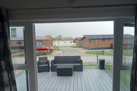 1 bedroom lodge for sale, Willerby Hive (22x12) Maesmawr Farm Resort, Newtown SY17