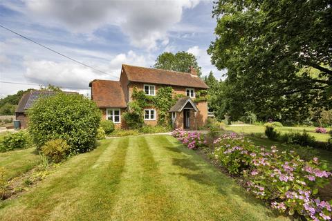 Quince Cottage Common Road, Hadlow, Tonbridge, TN11 0JD