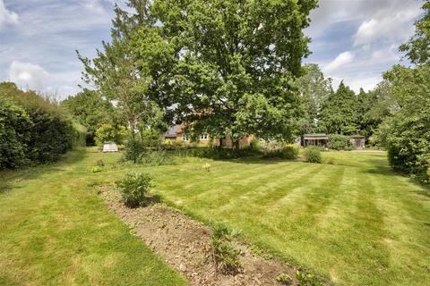 Quince Cottage Common Road, Hadlow, Tonbridge, TN11 0JD