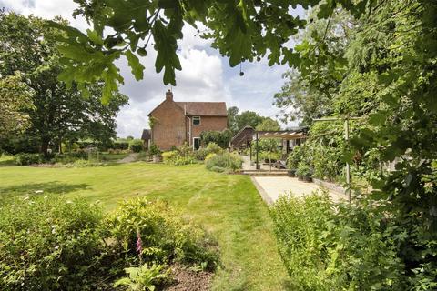 Quince Cottage Common Road, Hadlow, Tonbridge, TN11 0JD