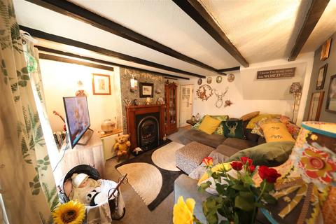 2 bedroom cottage for sale, Chapel Lane, Ottringham, Hull