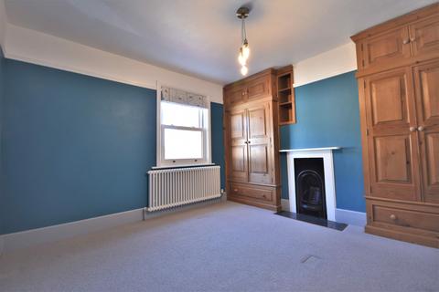 2 bedroom terraced house to rent, Littlefield Road, Alton, Hampshire, GU34