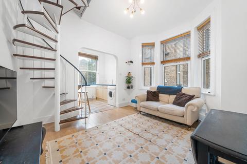 1 bedroom flat for sale, Gauden Road, SW4