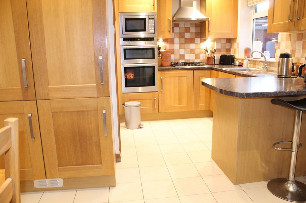 Fitted  Dining Kitchen