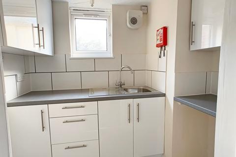 1 bedroom ground floor flat to rent, Burnham-On-Sea, Somerset, TA8