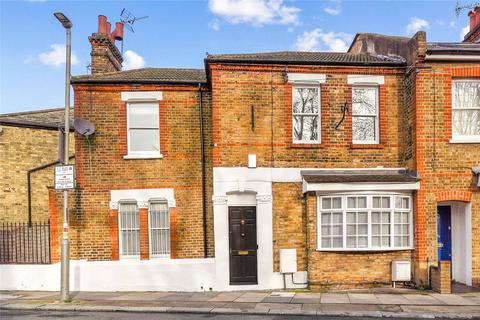 3 bedroom end of terrace house for sale, Cabul Road, London, SW11