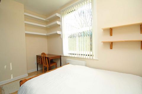 1 bedroom flat to rent, Marylands Road, Maida Vale W9