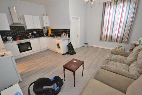 2 bedroom flat for sale, Anlaby Road, Hull HU3