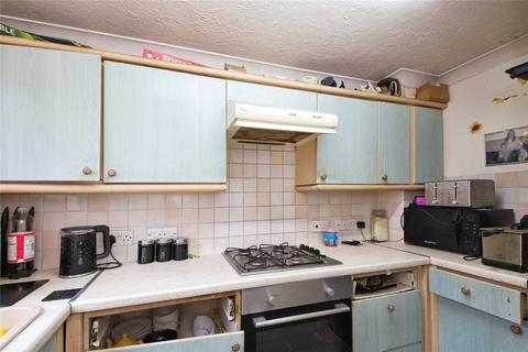 2 bedroom end of terrace house for sale, Wentworth Close, London, SE28