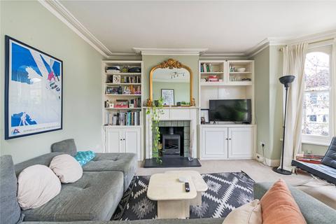 2 bedroom apartment for sale, Harbut Road, SW11