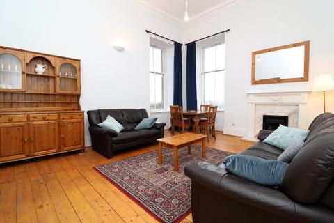 2 bedroom flat to rent, Hillhead Street, Glasgow, G12