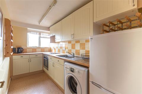 2 bedroom apartment to rent, Cornwallis Crescent, Bristol BS8