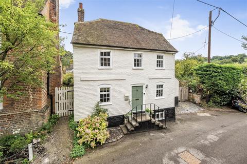 4 bedroom detached house for sale, Derringstone Street, Canterbury CT4