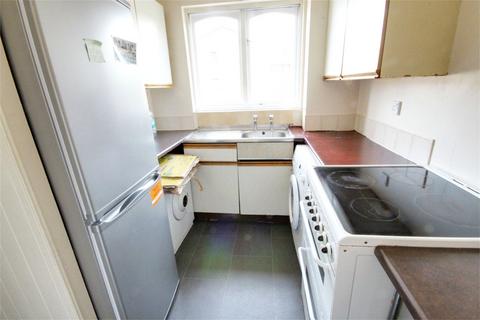 1 bedroom flat to rent, Celadon Close, Enfield, Middlesex, EN3