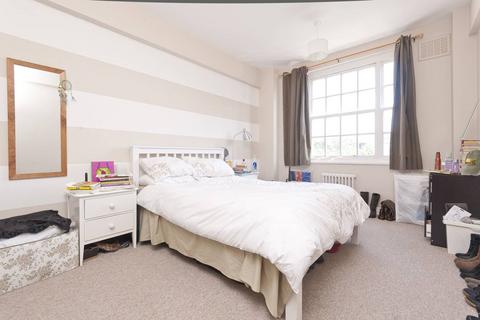 2 bedroom flat for sale, Eton College Road, Chalk Farm, London, NW3