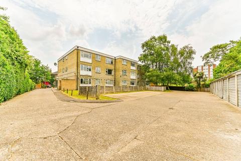 Flat 3, York Court, 11 Ross Road, Wallington, SM6 8QN