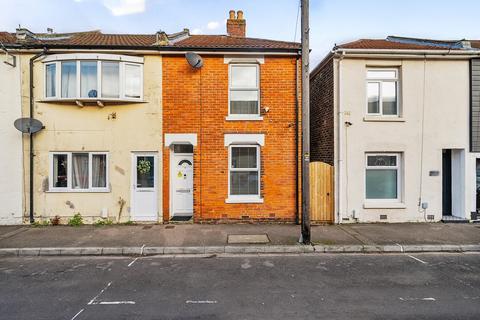 2 bedroom end of terrace house for sale, Leesland Road, Gosport PO12