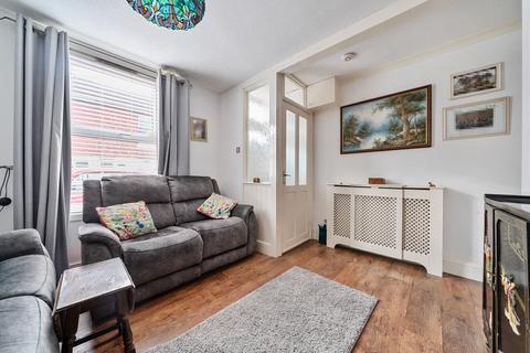 2 bedroom end of terrace house for sale, Leesland Road, Gosport PO12