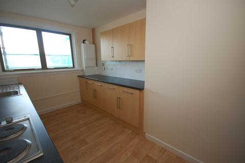 2 bedroom flat to rent, Whitehill Road, Bathgate EH47