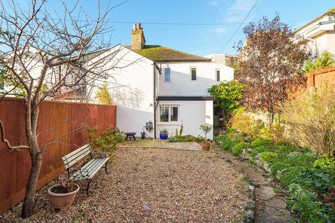 4 bedroom semi-detached house for sale, Tulse Hill, Ventnor, Isle Of Wight. PO38 1TQ