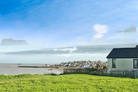 2 bedroom detached bungalow for sale, Daytona Way, Herne Bay