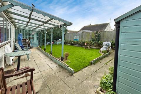 2 bedroom detached bungalow for sale, Daytona Way, Herne Bay