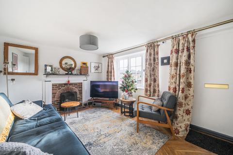 2 bedroom end of terrace house for sale, Farncombe Street, Surrey GU7