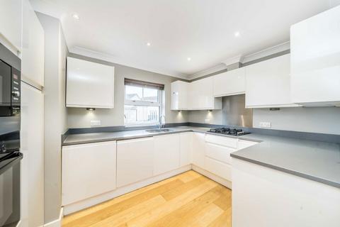 2 bedroom flat for sale, Osier Mews, London W4