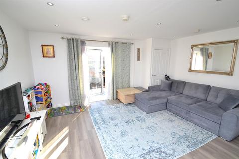 1 bedroom apartment for sale, Elstree Way, Borehamwood