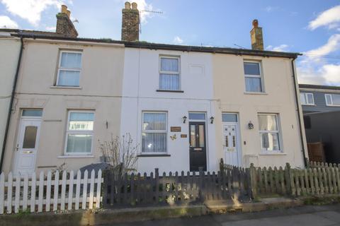 2 bedroom cottage to rent, Cliffe, ME3