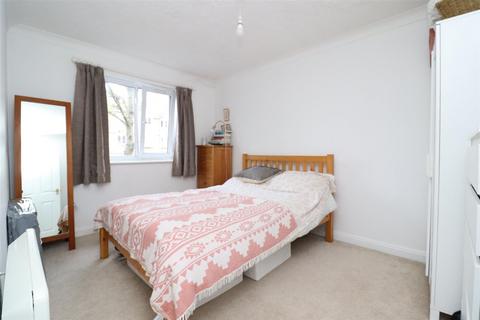 2 bedroom apartment to rent, Rossetti Road, South Bermondsey SE16