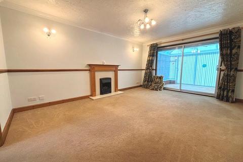 3 bedroom detached bungalow to rent, Badsey Fields Lane, Badsey, Evesham