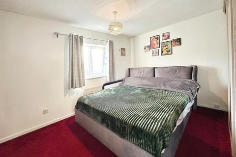 2 Appledore Close, Hull, HU9 1PZ