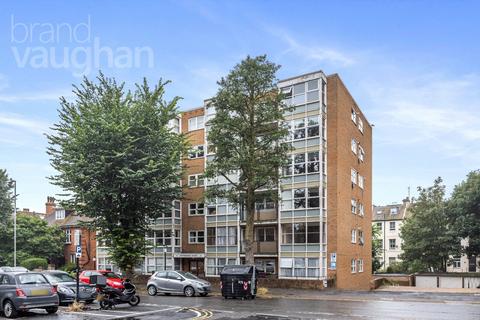 2 bedroom flat to rent, The Drive, Hove, East Sussex, BN3