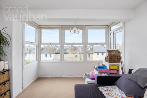 2 bedroom flat to rent, The Drive, Hove, East Sussex, BN3