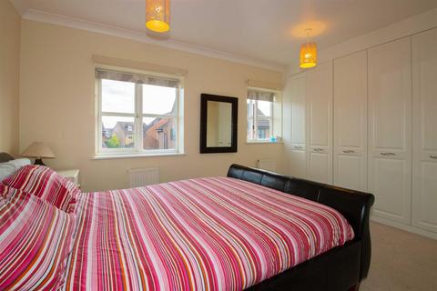 4 bedroom townhouse to rent, Brantwood Close, Westcroft