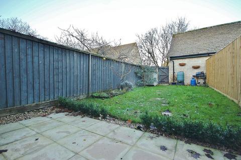 2 bedroom semi-detached house for sale, Donnington Close, Witney, OX28