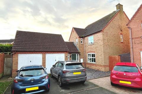 4 bedroom detached house for sale, St. Laurence Way, Bidford-On-Avon, Alcester