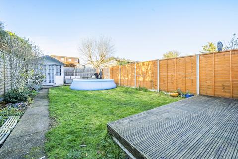 78 Upper Farm Road, West Molesey, KT8 2QU