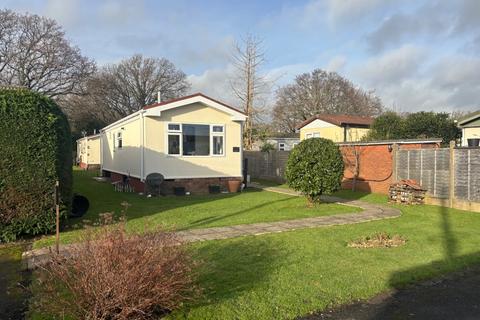 2 bedroom static caravan to rent, Chapel Lane, Langley, Southampton, Hampshire, SO45 1YX