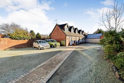 5 bedroom terraced house for sale, Llandysilio, Llanymynech